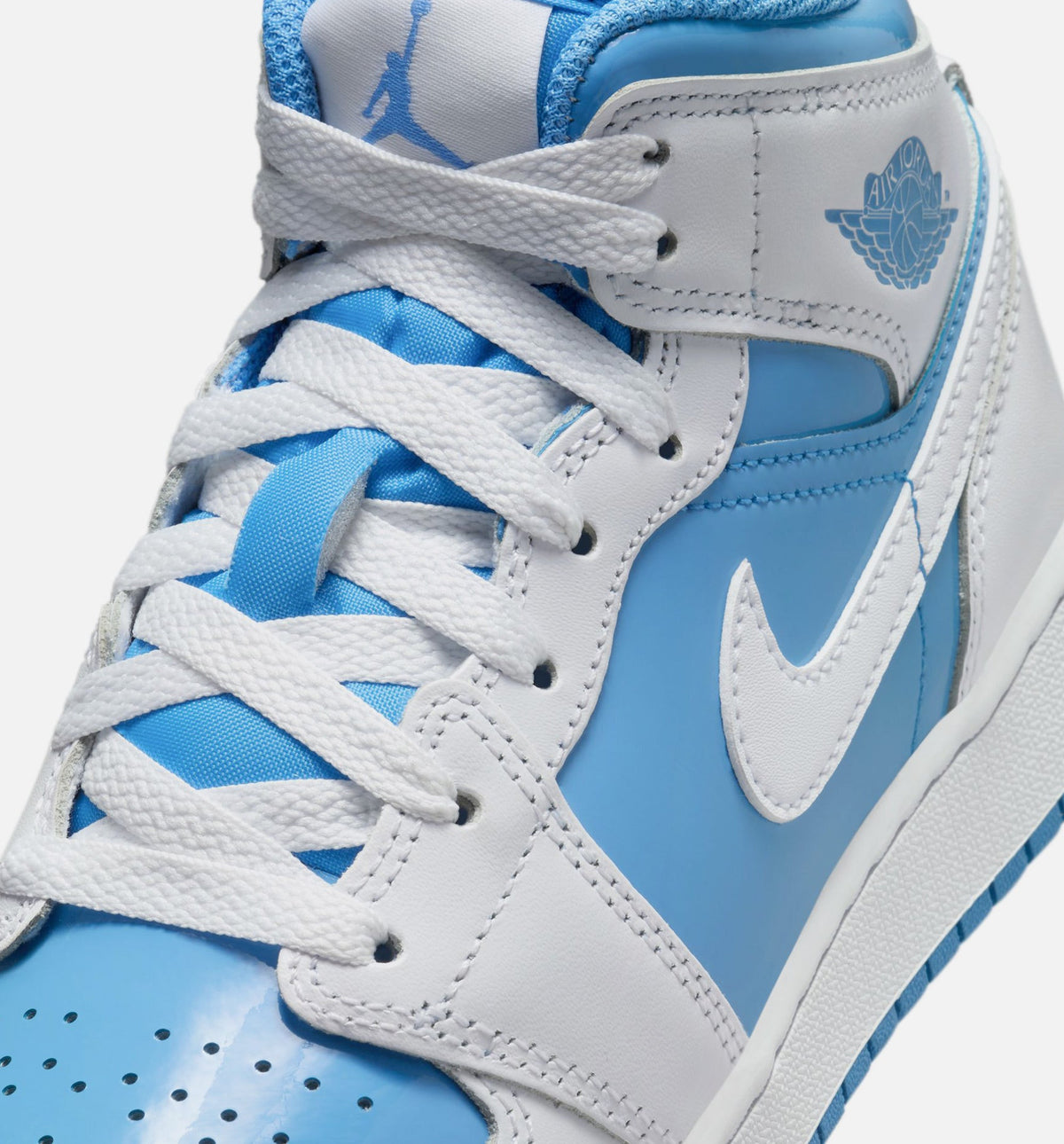 Air Jordan 1 Mid Legend Blue Grade School Lifestyle Shoes - White / Legend Blue