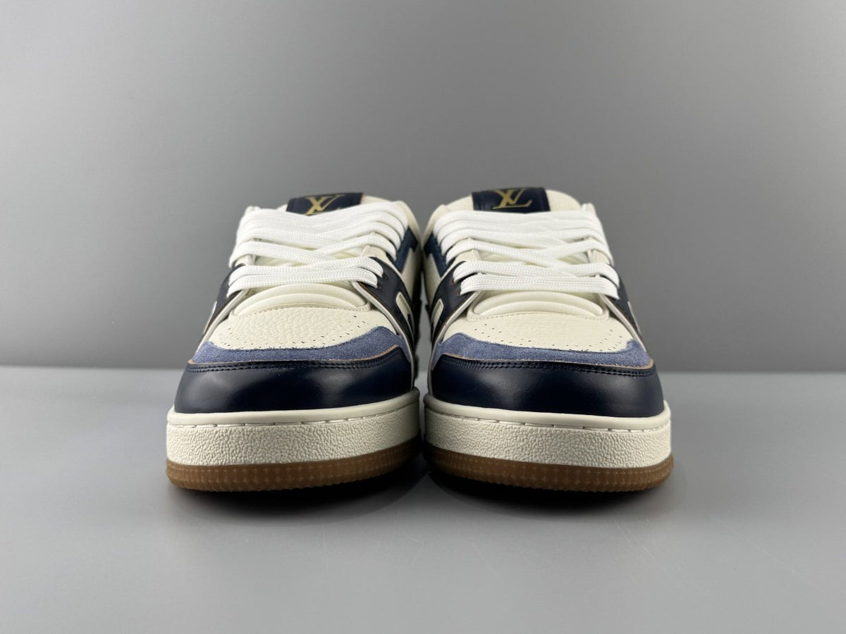 Louis Vuitton White & Navy Low-Top Sneakers